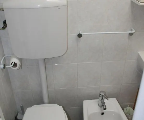 Incantevole Sui Tetti Di شقة بولونيا